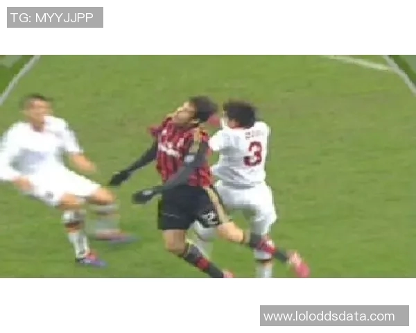 欧冠焦点战平AC米兰与切尔西红牌风波引发全场热议