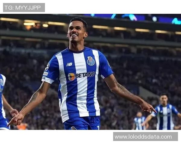 波尔图逆袭巴萨4-3爆冷瞬间引发全场热潮精彩集锦回顾