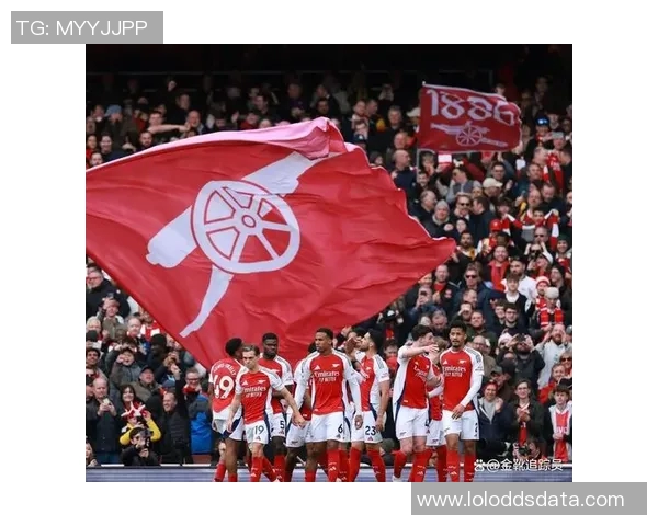 友谊赛精彩回顾：那不勒斯逆转阿森纳神扑瞬间引发全场狂欢